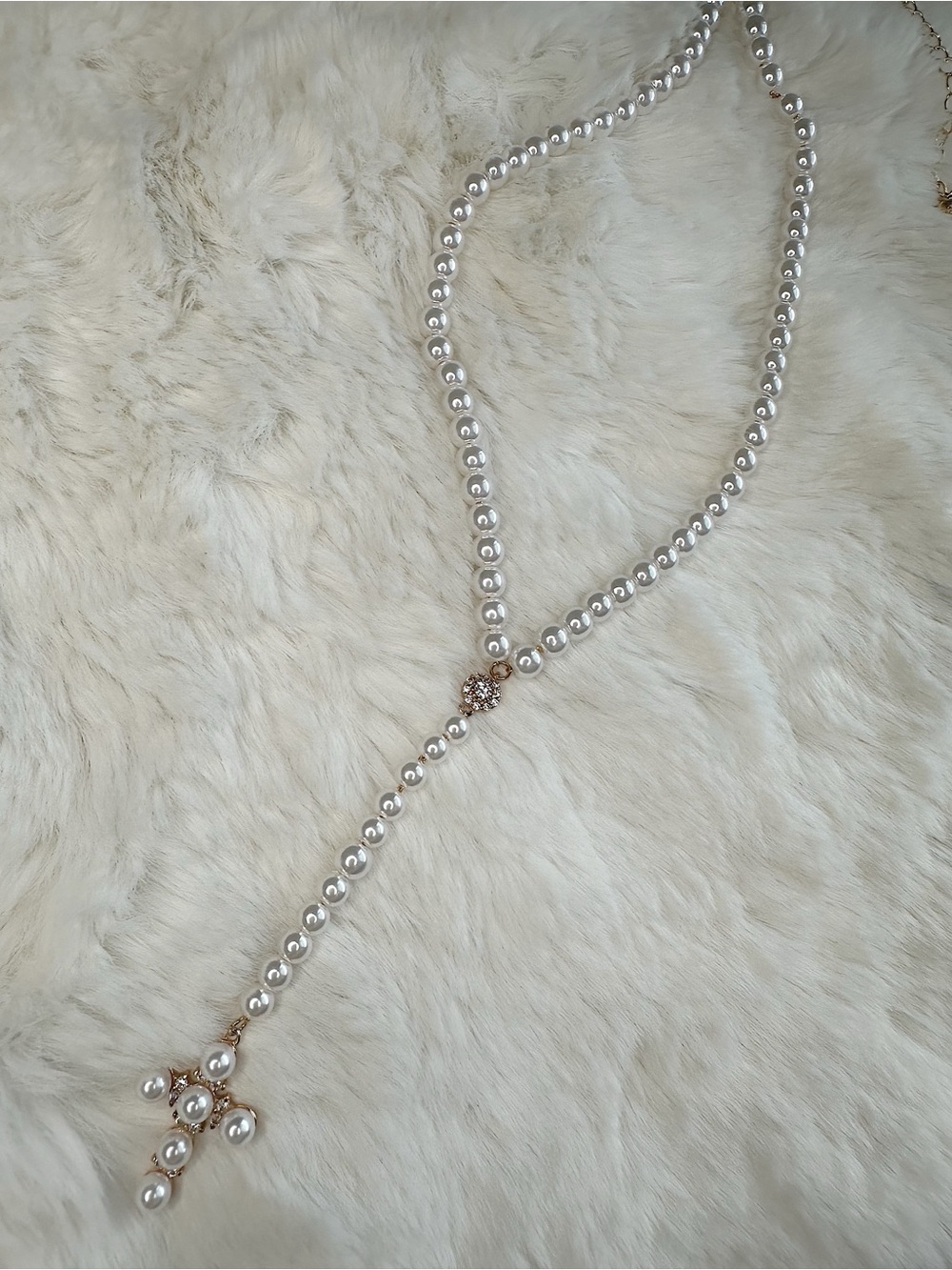 Ettika Gold & Pearl Accents 16"-21" Lariat Necklace With Cross Pendant
